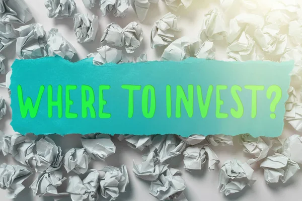 Schilder Mit Der Aufschrift Invest Question Internet Concept Fundraising Geld — Stockfoto