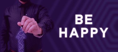 El yazısı: Mutlu ol, iş yaklaşımı her anı, ailenin son aşkı gibi yaşa.