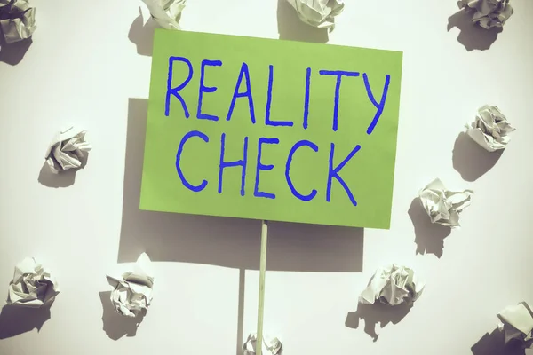 Tekst Met Inspiratie Reality Check Internet Concept Waardoor Persoon Werkelijke — Stockfoto