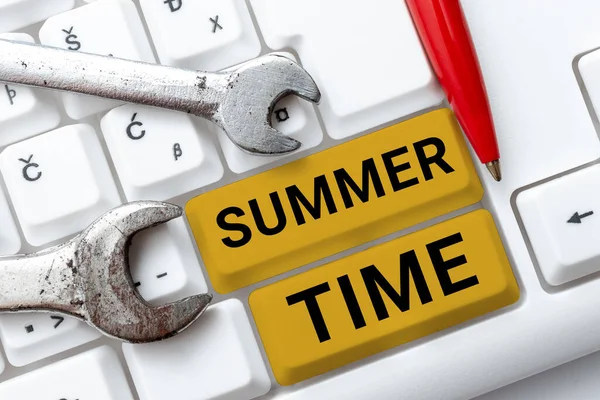 Psaní Zobrazující Text Summer Time Internet Koncept Nejteplejší Roční Období — Stock fotografie