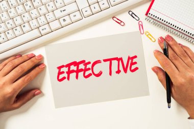 Kavramsal başlık Etkili, kavramsal anlam aynı miktarı veren basit faiz oranına eşittir