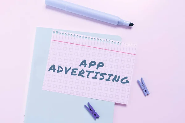 手書きテキストアプリ広告 ビジネス概要開発者は モバイルアプリで広告を提供するために支払われます — ストック写真