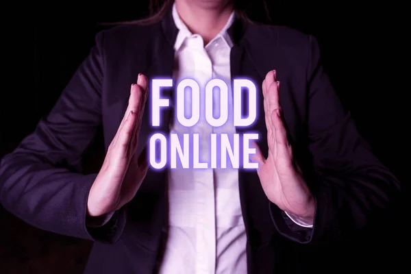 概念展示在线食品 在商店直接提供的网站上建立的各种食品的商业概念 — 图库照片