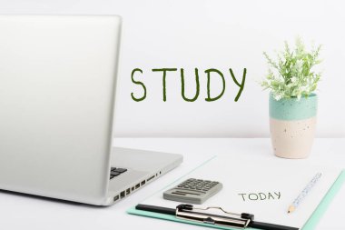 Kavramsal Gösteri Çalışması, İş Konsepti Zaman ve dikkatin konu hakkında bilgi edinmeye adanması