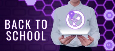 Okula Dönüş, İş Gözden Geçirme Yeni Öğretmenler Arkadaşlar, Üniforma Tanıtım Ücreti Kitapları