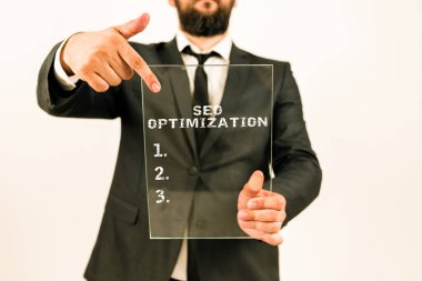 El yazısı işareti Seo Optimizasyon, iş konsepti kullanıcılar için bir web sitesi veya web sayfasının görünürlüğünü artırıyor