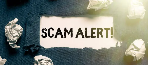 Текст Показывающий Вдохновение Scam Alert Бизнес Подход Предупреждение Кого Схеме — стоковое фото