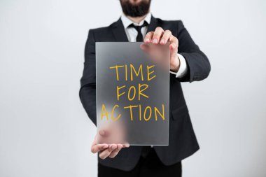 Eylem İçin El Yazısı Zamanı, Acil Durum Sözcüğü Cesaret Mücadelesi Çalışması