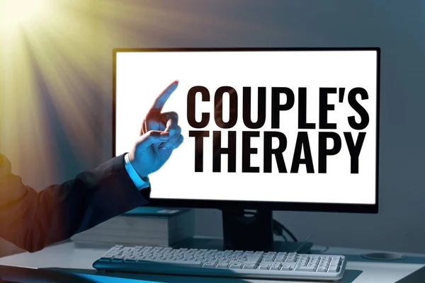 Kavramsal Manşet Çift Terapisi Şovu Çift Bireyler Arasındaki Ilişki Sıkıntısını — Stok fotoğraf
