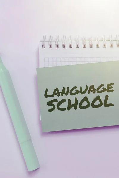 Inspiration Zeigt Zeichen Language School Business Konzept Bildungseinrichtung Fremdsprachen Gelehrt — Stockfoto