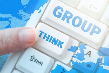 El yazısı grubu Düşünme, iş genel değerlendirmesi ya resmi ya da gayri resmi olarak fikirleri gündeme getirmek için toplanır