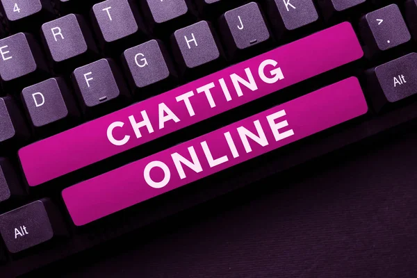Legenda Texto Apresentando Chatting Online Conceito Que Significa Tipo Transmissão — Fotografia de Stock