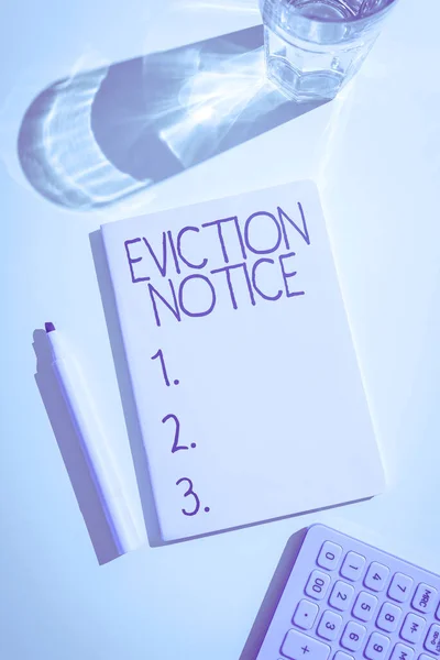Eviction Notice 비즈니스 누군가가 재산을 떠나야 한다는 — 스톡 사진