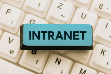 Intranet, yerel ya da kısıtlı iletişim ağı için sözcük, özellikle de özel olanı gösteren imzala