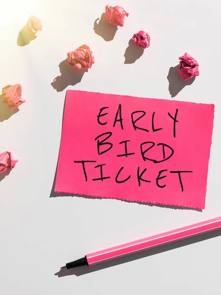 Visualizzazione Concettuale Early Bird Ticket Approccio Business Acquistare Biglietto Prima — Foto Stock