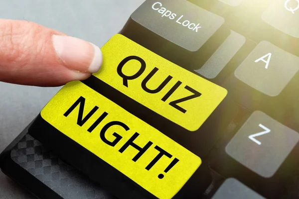 Bireyler Arasında Metin Quiz Night Business Show Akşam Test Bilgisi — Stok fotoğraf