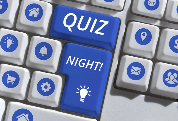 Bireyler Arasında Metin Quiz Night Kavramsal Fotoğraf Akşamı Test Bilgi — Stok fotoğraf