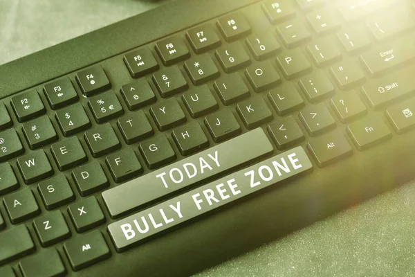 Χειρόγραφο Κείμενο Bully Free Zone Word Συντάχθηκε Στις Σέβεστε Τους — Φωτογραφία Αρχείου