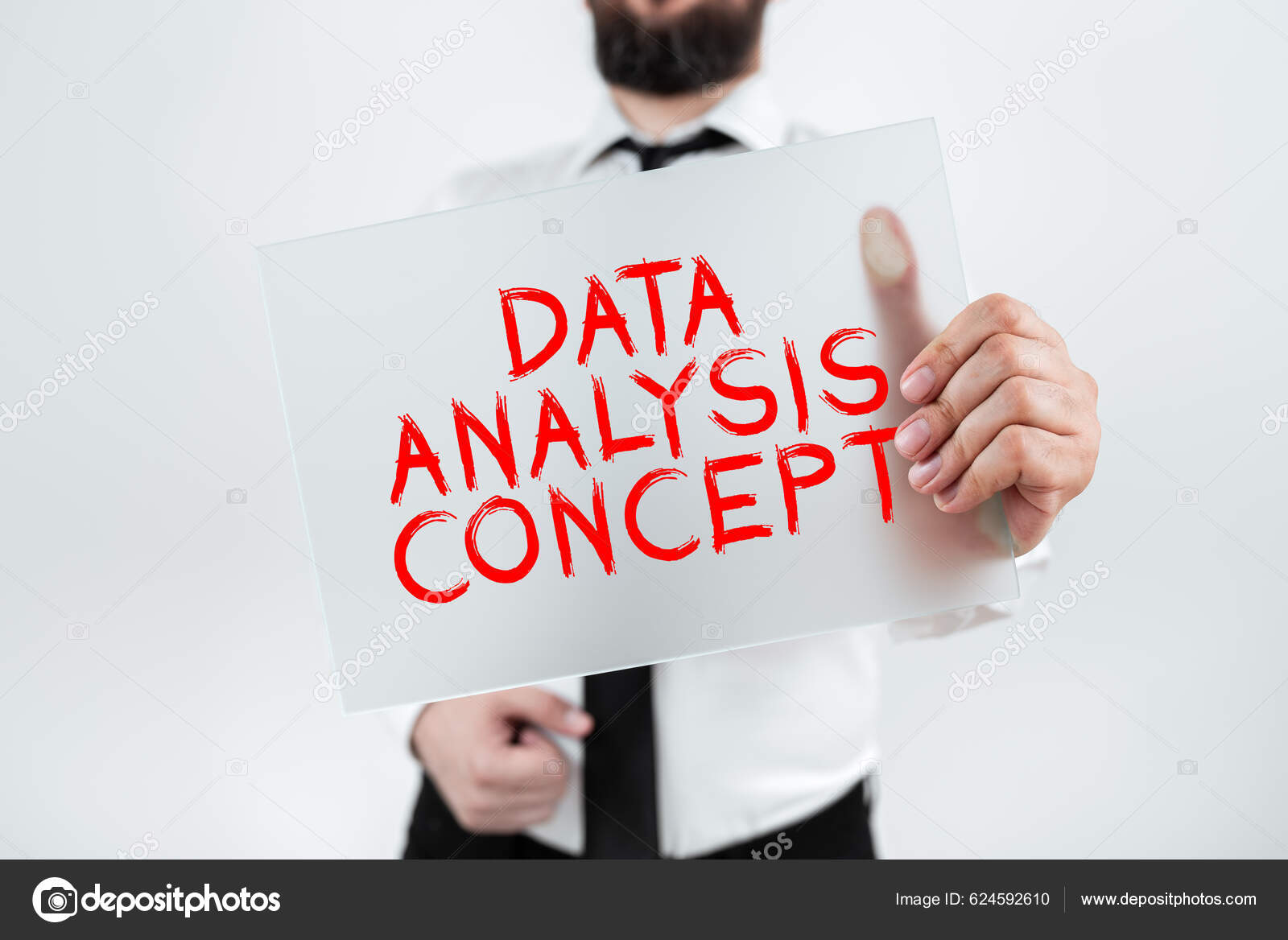 显示符号数据分析概念的灵感用分析和逻辑推理评价数据的词汇——图库图片© nialowwa #624592610
