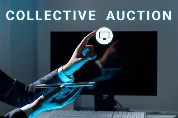 Conceptual Caption Collective Auction Word Written Gathering Measuring Information Variables — Stock Photo, Image