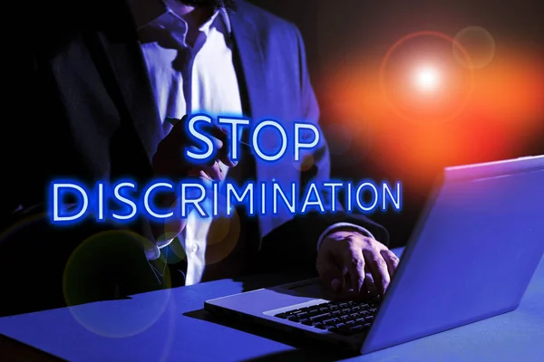 Legenda Texto Apresentando Stop Discrimination Visão Geral Negócio Prevenir Escavação — Fotografia de Stock