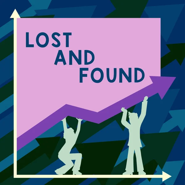 Σήμα Κειμένου Που Δείχνει Lost Found Word Γράφτηκε Στον Τόπο — Φωτογραφία Αρχείου