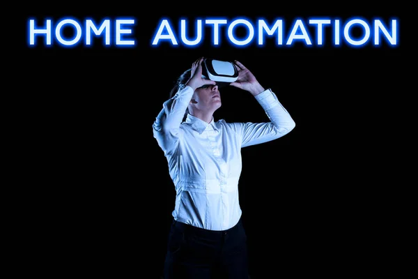 Texto Subtitulado Presentando Home Automation Idea Negocio Solución Casera Que —  Fotos de Stock