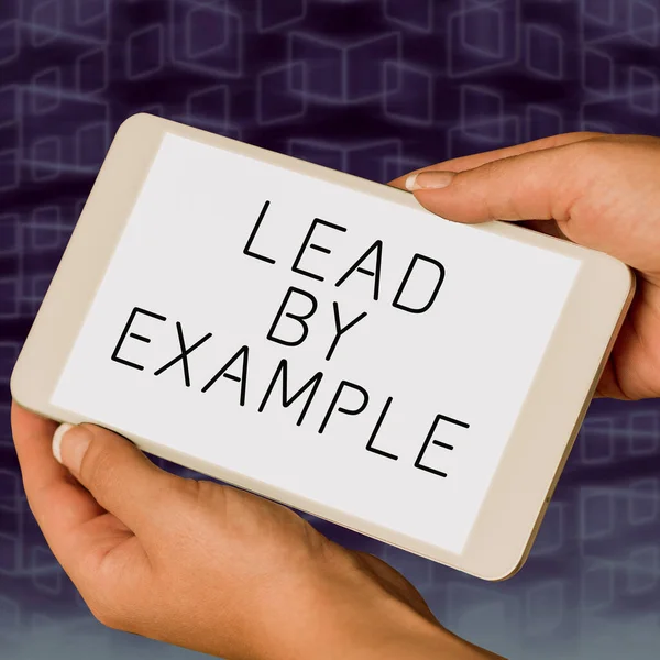 Escrevendo Exibindo Texto Lead Example Conceito Negócio Leadership Management Mentor — Fotografia de Stock