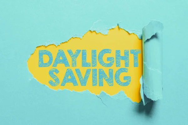 Εννοιολογική Απεικόνιση Daylight Saving Επιχειρηματική Ιδέα Γυρίζοντας Ρολόι Μπροστά Καθώς — Φωτογραφία Αρχείου