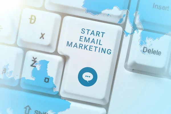 Κείμενο Που Δείχνει Έμπνευση Έναρξη Email Marketing Επιχειρηματική Βιτρίνα Χρήση — Φωτογραφία Αρχείου