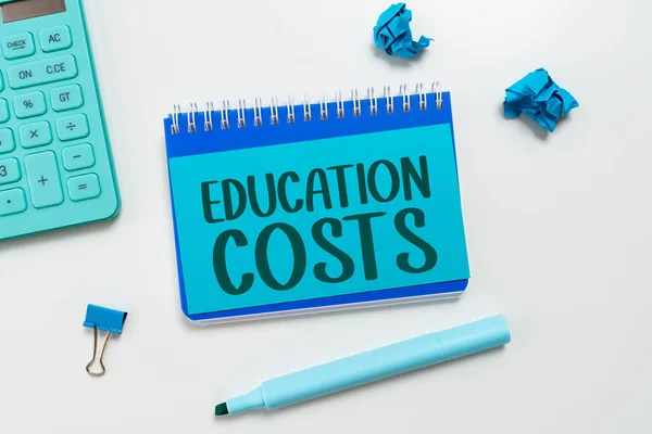 Zarejestruj Wyświetlanie Kosztów Edukacji Koncepcja Oznacza Kwoty Zapłacone Czesne Inne — Zdjęcie stockowe