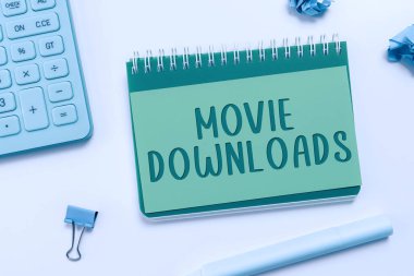 Film İndirmeleri sunan metin başlığı, İş fikri tüm filmi yerel depolama için aktarıyor ve daha sonra kullanılıyor