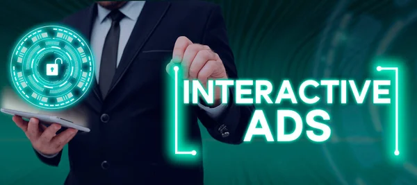 Skriva Textvisning Interaktiva Annonser Företagsöversikt Använder Interaktiva Medier För Att — Stockfoto