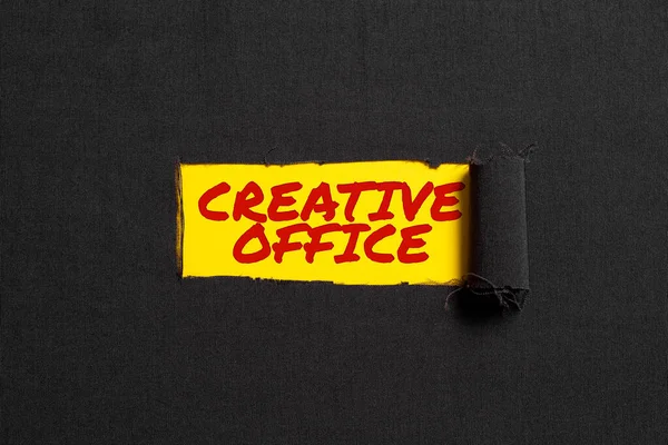 Textový Nápis Zobrazující Kreativní Kancelář Obchodní Nápad Libovolnou Kancelář Která — Stock fotografie