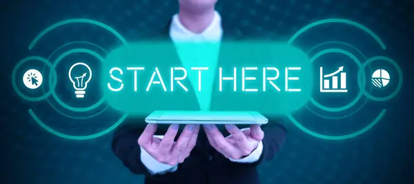 Ручная Надпись Start Here Business Approach Telling Someone Beginning Point — стоковое фото