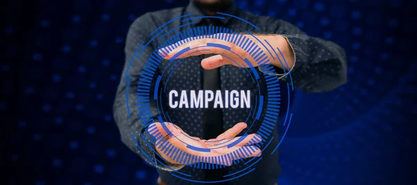 概念表示キャンペーン 製品サービスの促進と販売のための組織的な行動に書かれた言葉 — ストック写真