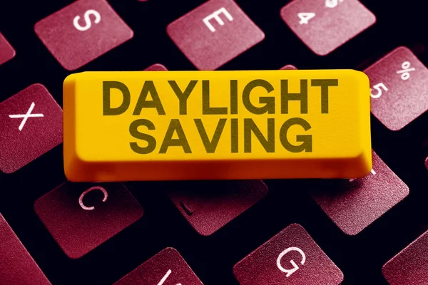 Legenda Conceitual Daylight Saving Business Idea Turning Clock Ahead Warmer — Fotografia de Stock