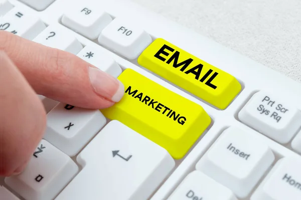 Texto Que Mostra Inspiração Email Marketing Concept Meaning Act Sending — Fotografia de Stock
