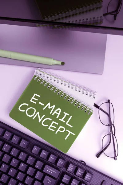 Konceptuální Displej Mail Concept Konceptuální Foto Sekvence Marketingových Snah Oslovit — Stock fotografie