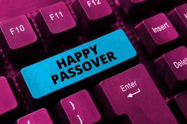 Metin başlığı Mutlu Hamursuzluklar, İş Gösterisi İbranilerin kölelikten kurtuluşunun anısına bir Yahudi bayramı