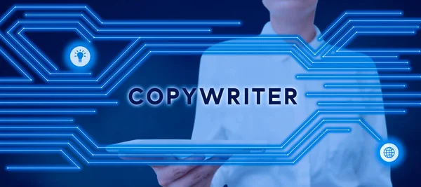 Υπογραφή Κειμένου Δείχνει Copywriter Επιχειρηματική Προσέγγιση Γράφοντας Κείμενο Των Διαφημίσεων — Φωτογραφία Αρχείου