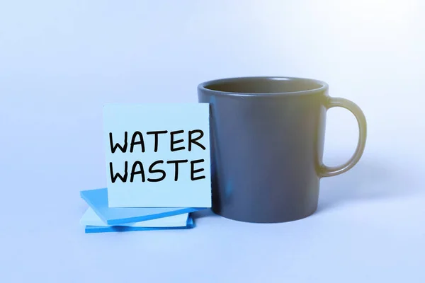 産業プロセスの一部として使用されているインスピレーション水廃棄物 ビジネスアイデア液体を示すテキスト — ストック写真
