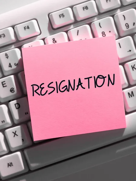 Resignation 표시하는 텍스트 작업을 포기하는 위치를 중단하고 직업을 떠나는 — 스톡 사진