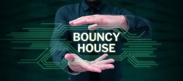 概念显示Bouncy House Internet Concepated Automated Program Runs Internet Artificial Intelligence — 图库照片