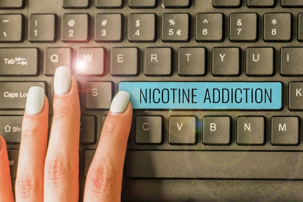 Handschrift Nicotine Addiction Internet Concept Voorwaarde Van Verslaafd Zijn Aan — Stockfoto