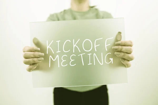 Τίτλος Κειμένου Που Παρουσιάζει Kickoff Meeting Conceptual Photo Ειδική Συζήτηση — Φωτογραφία Αρχείου