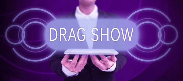 Hand Skrivtecken Drag Show Internet Concept Tävlingsevenemang Där Två Bilar — Stockfoto