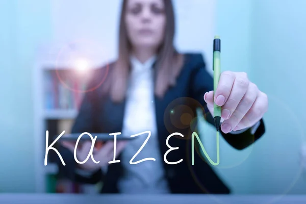 Письменный Знак Kaizen Бизнес Презентация Японской Бизнес Философии Совершенствования Рабочих — стоковое фото