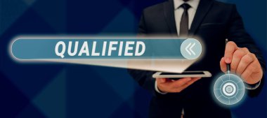 El yazısı nitelikli, Özel bir işi yapmak için resmi olarak eğitilmiş Kelime Yazımı