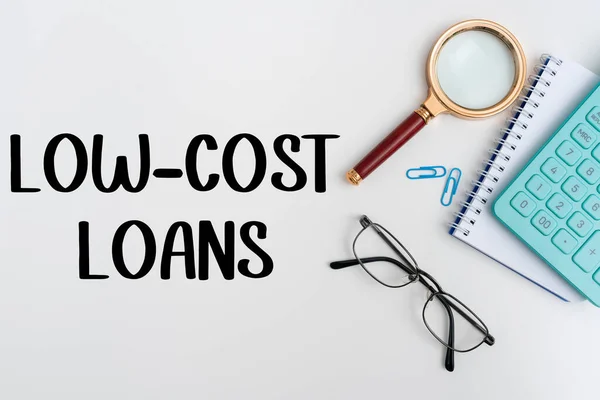 Handschriftlicher Text Low Cost Loans Wort Für Darlehen Mit Einem — Stockfoto